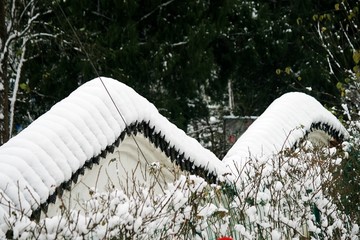 围墙大雪