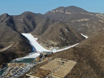 航拍滑雪场