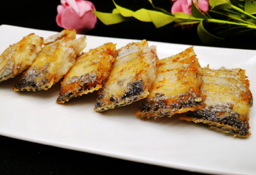 煎帶魚