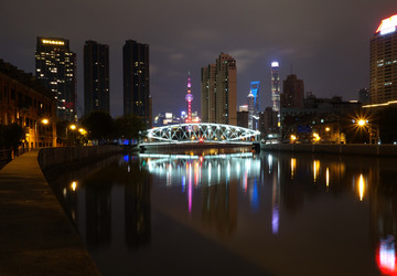 浙江路桥夜景