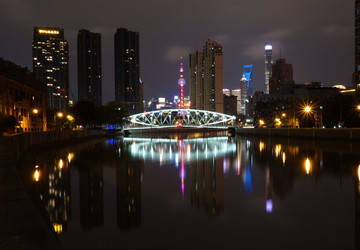 浙江路桥夜景