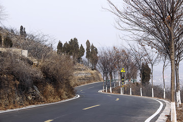 山路