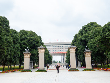 广西大学素材