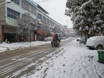 小镇雪景