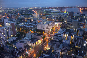 鸟瞰大阪夜景