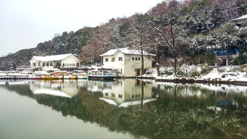 白茫茫雪景