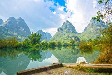 阳朔遇龙河风光