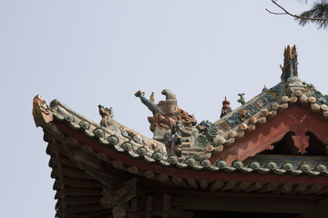 韩城城隍庙戏台飞檐翘角
