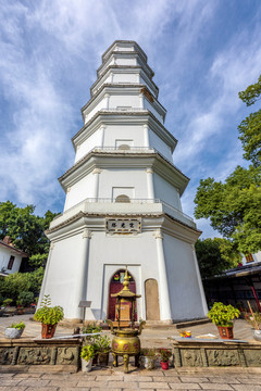 福建福州于山定光寺白塔