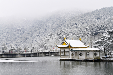 庐山雪景