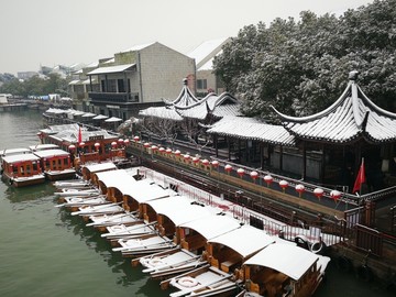 魔都上海朱家角古镇雪景