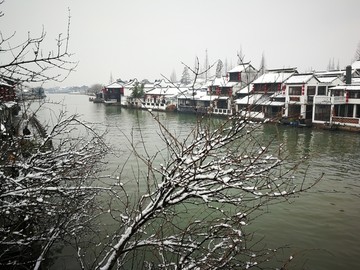 魔都上海朱家角古镇雪景