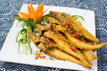 香炸沙丁魚