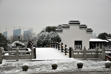 园林雪景