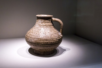 西周时期的原始瓷壶