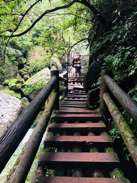 悬崖栈道