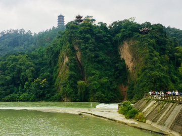 都江堰河流