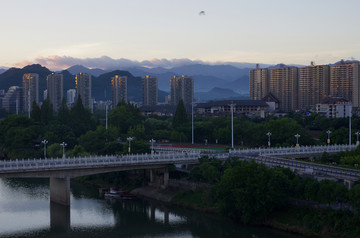 新安江山水画廊