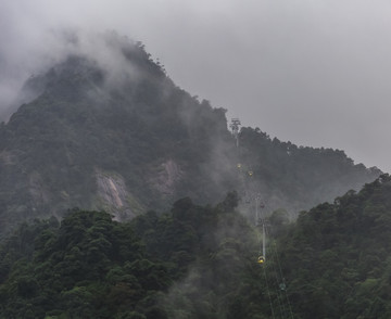 雾锁三清山