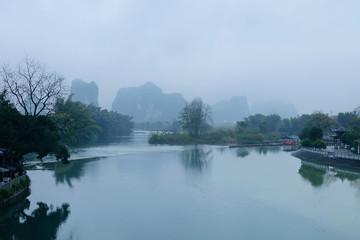 烟雨漓江