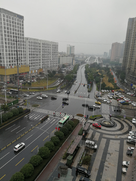 雨天城市交通 昆山