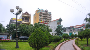 芒街市街景