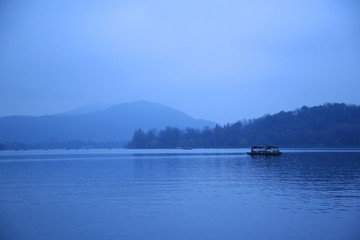 西湖山水装饰画