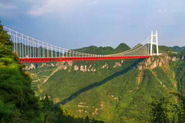 湖南湘西矮寨大桥