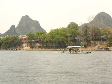 桂林山水漓江沿岸风光