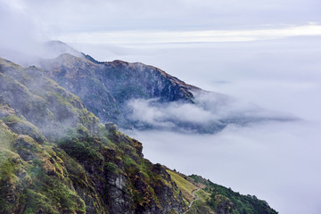 武功山铁蹄峰大峡谷