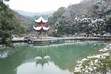 雪景长沙岳王亭