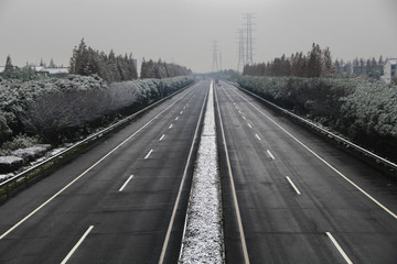 路面风雪