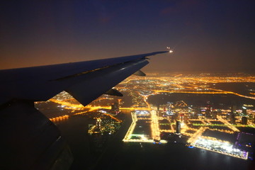 飞机航拍多哈夜景