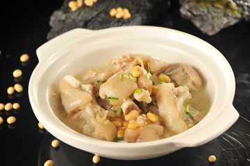 黃豆豬手