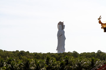 海南三亚南山寺108米海上观音