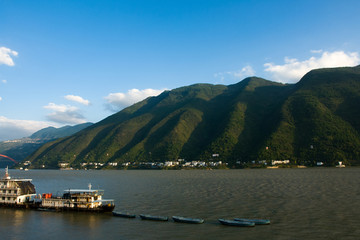 长江黄金水道巫山段