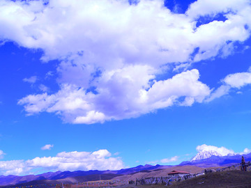 雅拉雪山