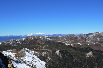 雪山顶