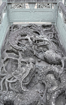 西禪寺殿前龍雕