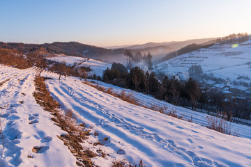 松岭雪村