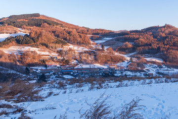 松岭雪村