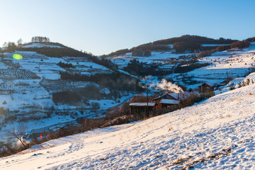 松岭雪村