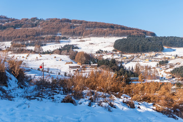 松岭雪村