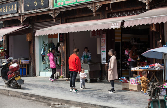 贵阳郊区街景