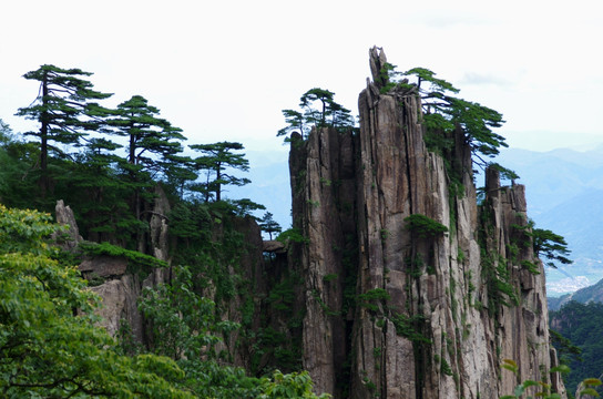 黄山奇峰