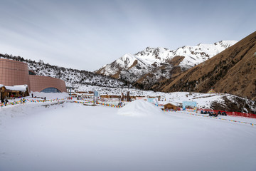 鹧鸪山滑雪场