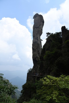 三清山巨蟒出山