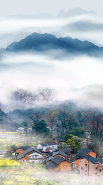 水墨山水竖幅