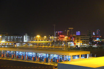 港珠澳大桥拱北口岸遥看澳门夜景