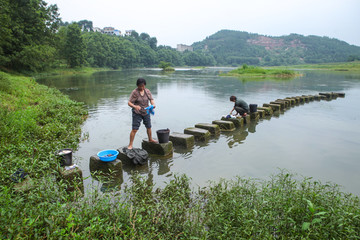 东岳跳墩子